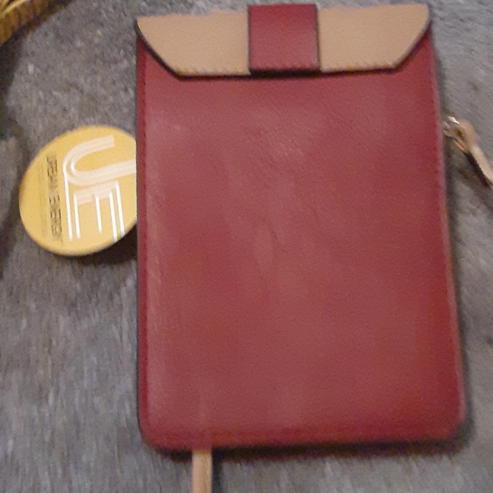 4 cute purses - Picture 9 of 10